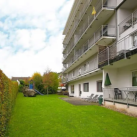 In Muellerthal With Balcony, Cleaning Included Apartment *